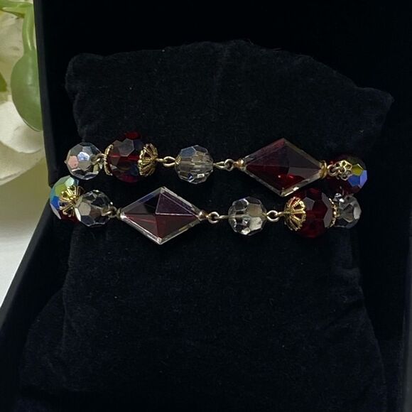 Gorgeous Red Crystal Double Strand Bracelet - Picture 4 of 12